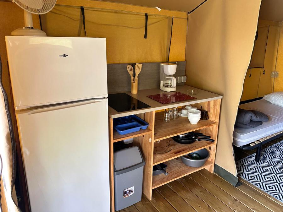 Tente en toile et en bois 5 personnes - SAFARI sans sanitaires 3