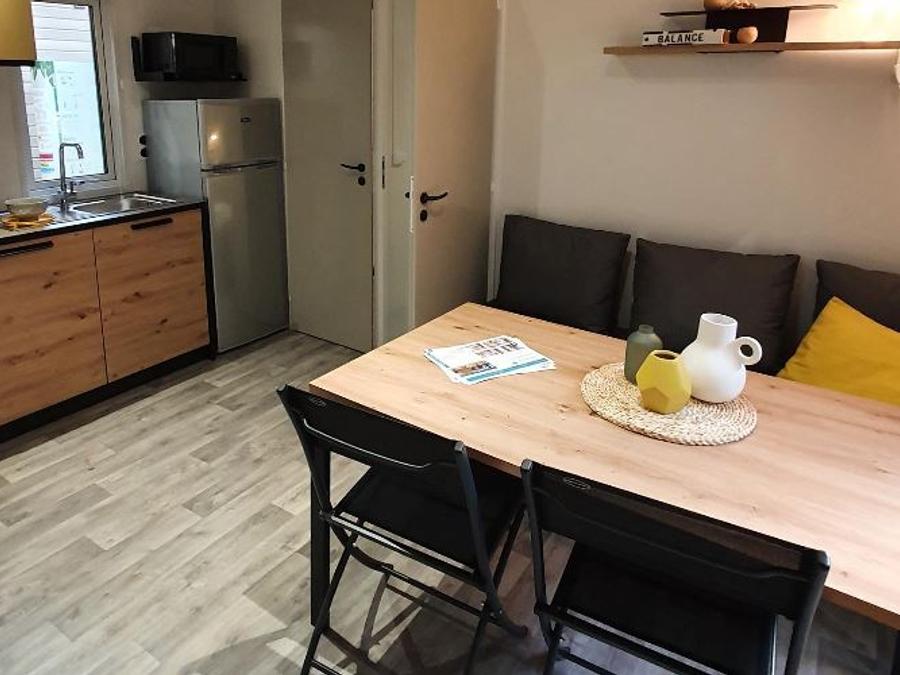 Mobilhome 4 personnes - 25m2 (2021) + Terrasse bois semi-couverte 8m2. 4 pers 1