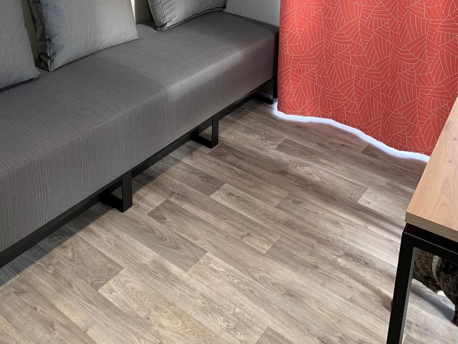 Mobilhome 4 personnes - 25m2 (2021) + Terrasse bois semi-couverte 8m2. 4 pers 17