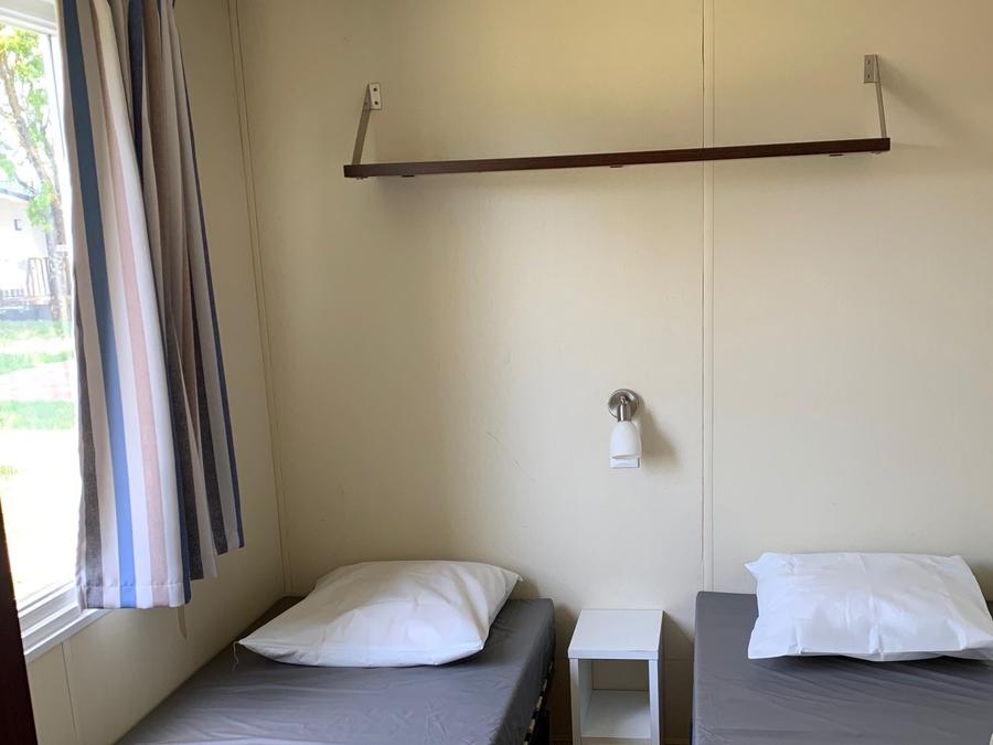 Mobilhome 6 personnes - 28m² + Terrasse bois couverte 12m² 4/6 pers 2