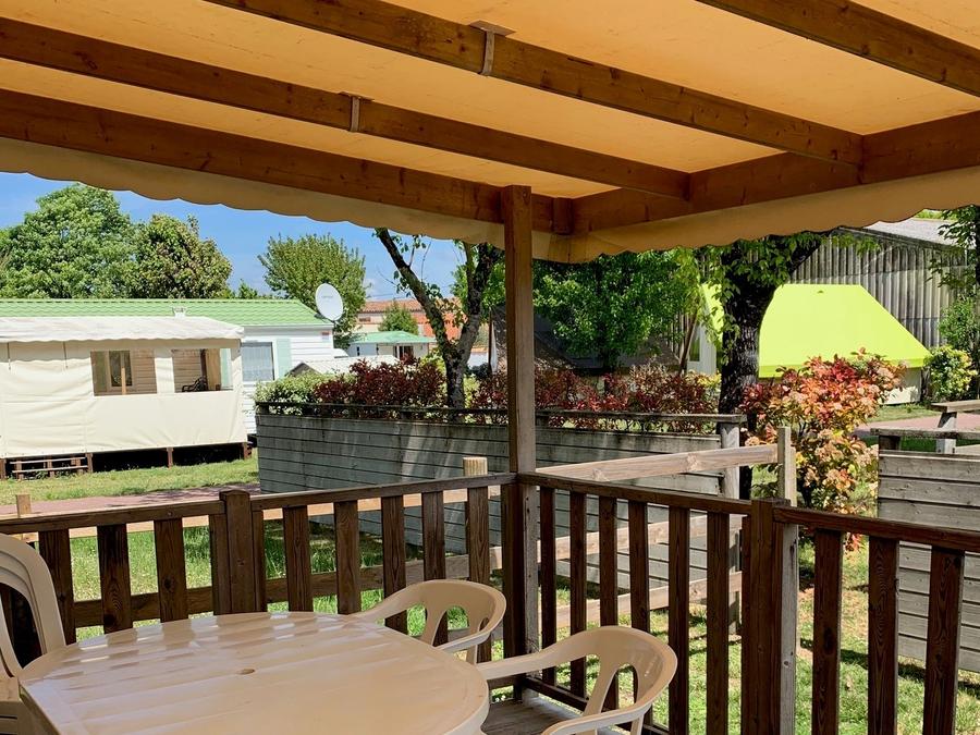 Mobilhome 6 personnes - 28m² + Terrasse bois couverte 12m² 4/6 pers 8