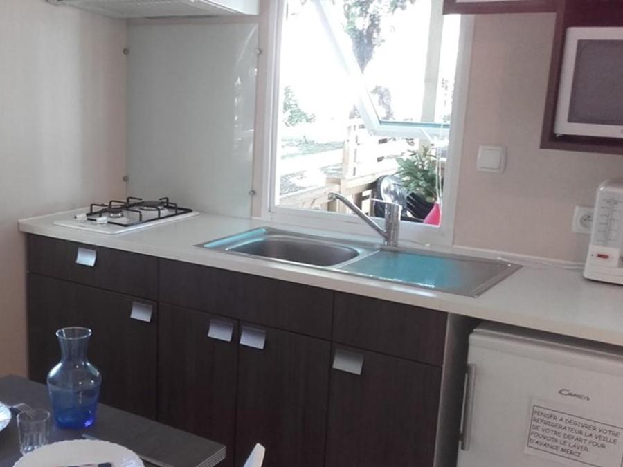Mobilhome 4 personnes - 20m² + Terrasse bois couverte 8m². 2/4 pers 1