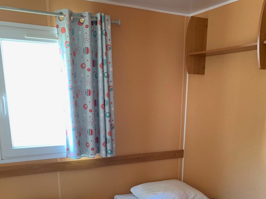Mobilhome 6 personnes - 30m² + Terrasse bois semi-couverte 12m² 4/6 pers 8