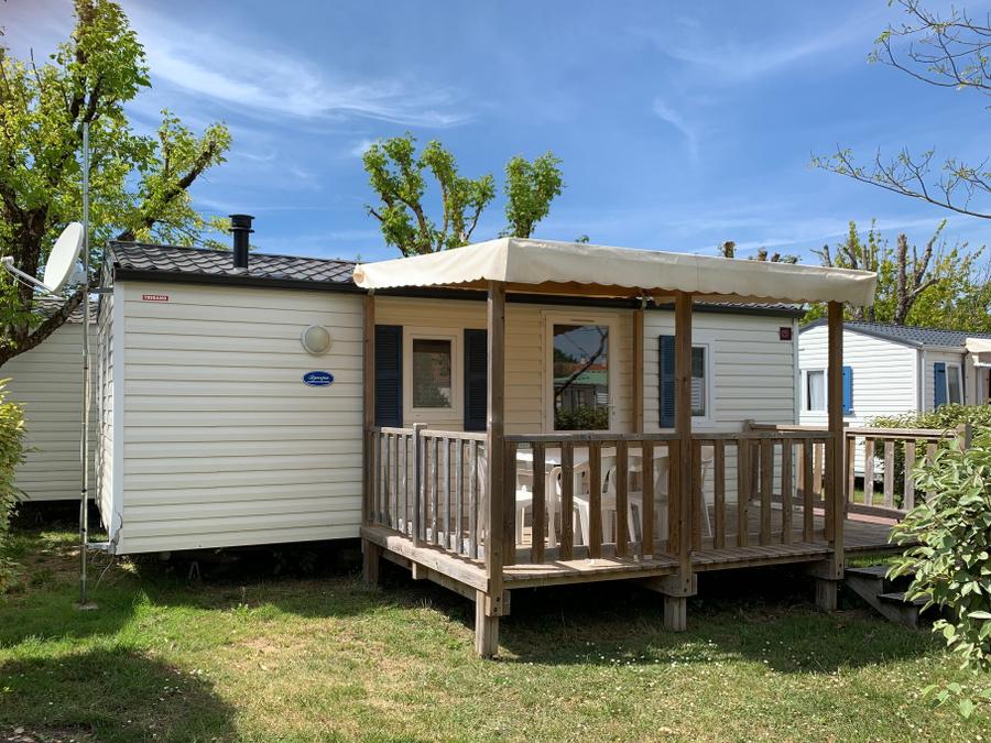 Mobilhome 6 personnes - 30m² + Terrasse bois semi-couverte 12m² 4/6 pers 0