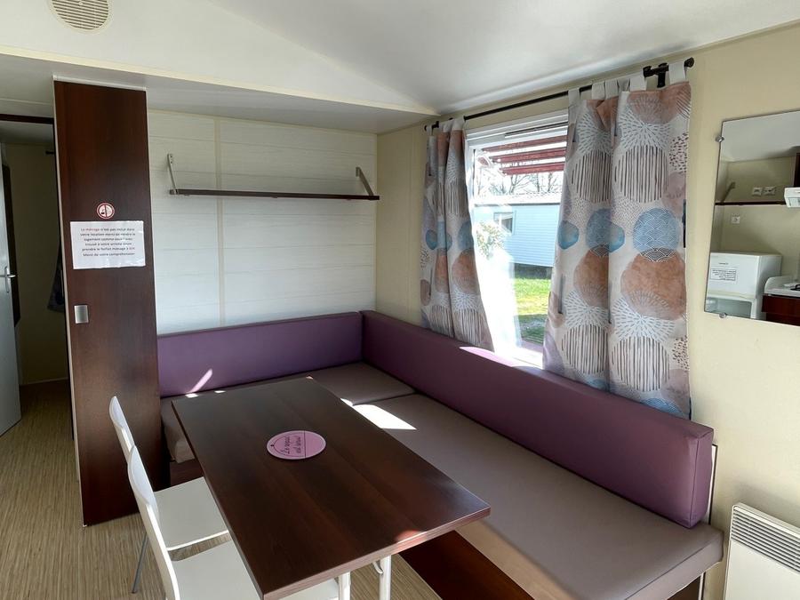 Mobilhome 4 personnes - 26m² + Terrasse bois intégrée de 7m². 4 pers 10