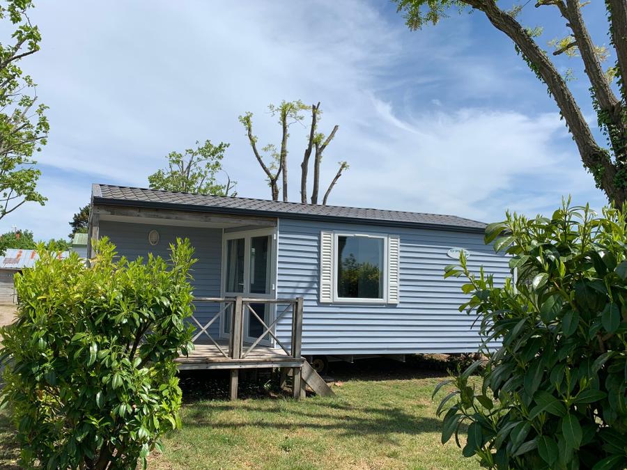 Mobilhome 4 personnes - 26m² + Terrasse bois intégrée de 7m². 4 pers 5