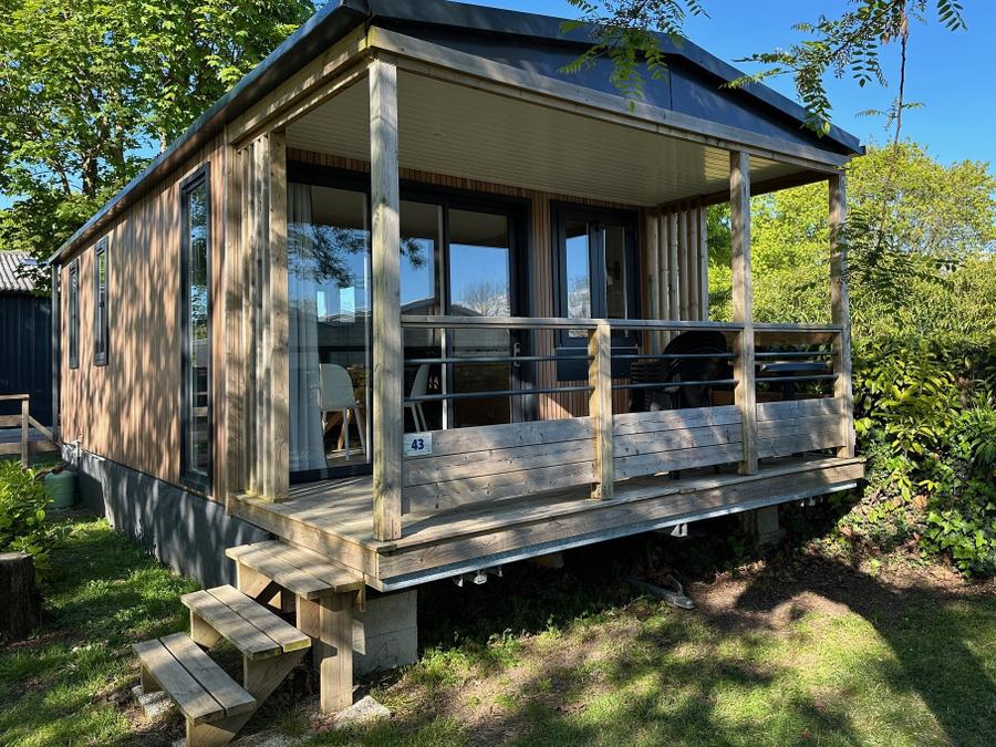 Mobilhome 6 personnes - Standing 28m2 + terrasse intégrée 8m2 4/6 pers 13