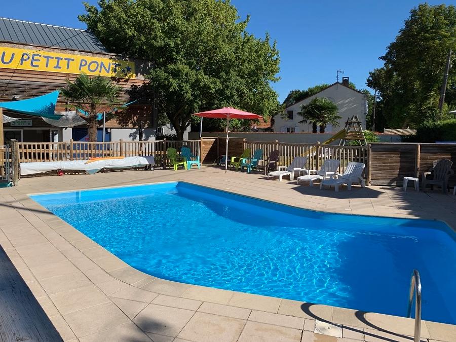 Camping du Petit Pont, 3*