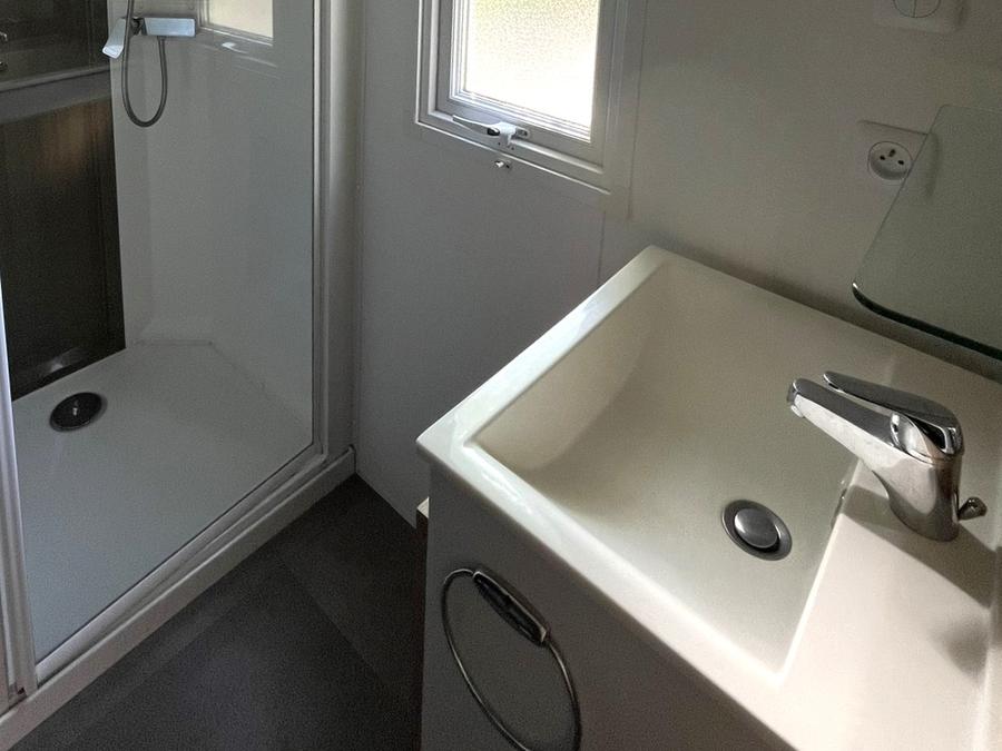 Mobilhome 2 personnes - Cottage 2 FEUILLES 1 chambre 11