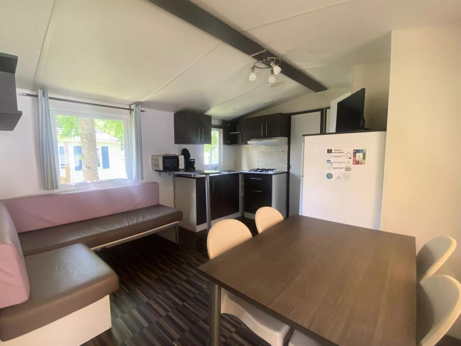 Mobilhome 6 personnes - Confort 4 Pièces 6 Personnes + TV 3