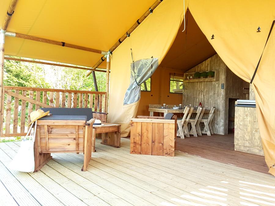 Bungalow toilé 6 personnes - Lodge du Lac 4 FEUILLES 0