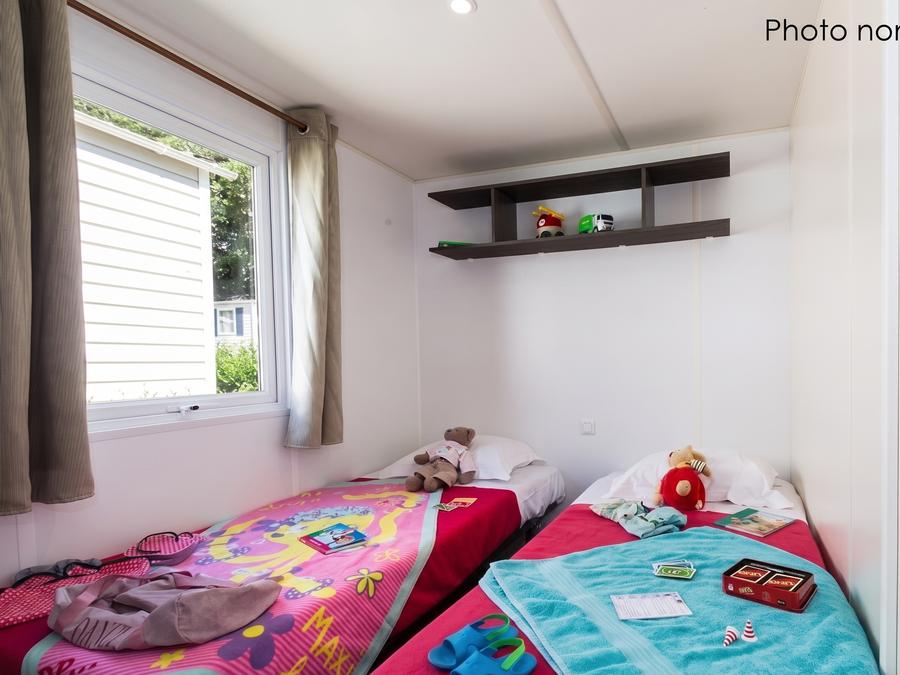 Mobilhome 4 personnes - TV 10