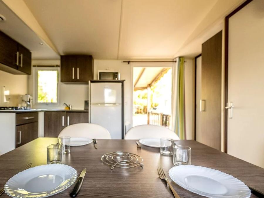 Mobilhome 6 personnes - TV 6
