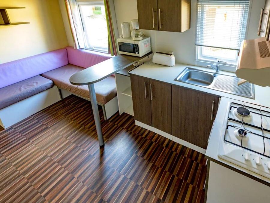 Mobilhome 6 personnes - TV 8