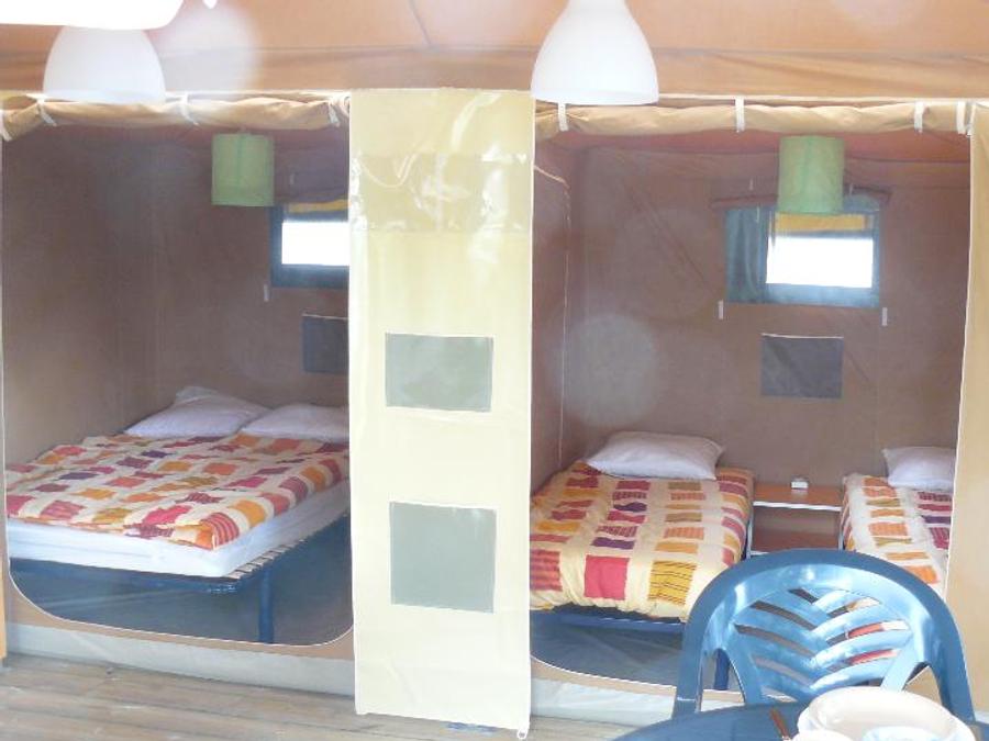 Bungalow toilé 4 personnes - 16 m² sans sanitaires 6