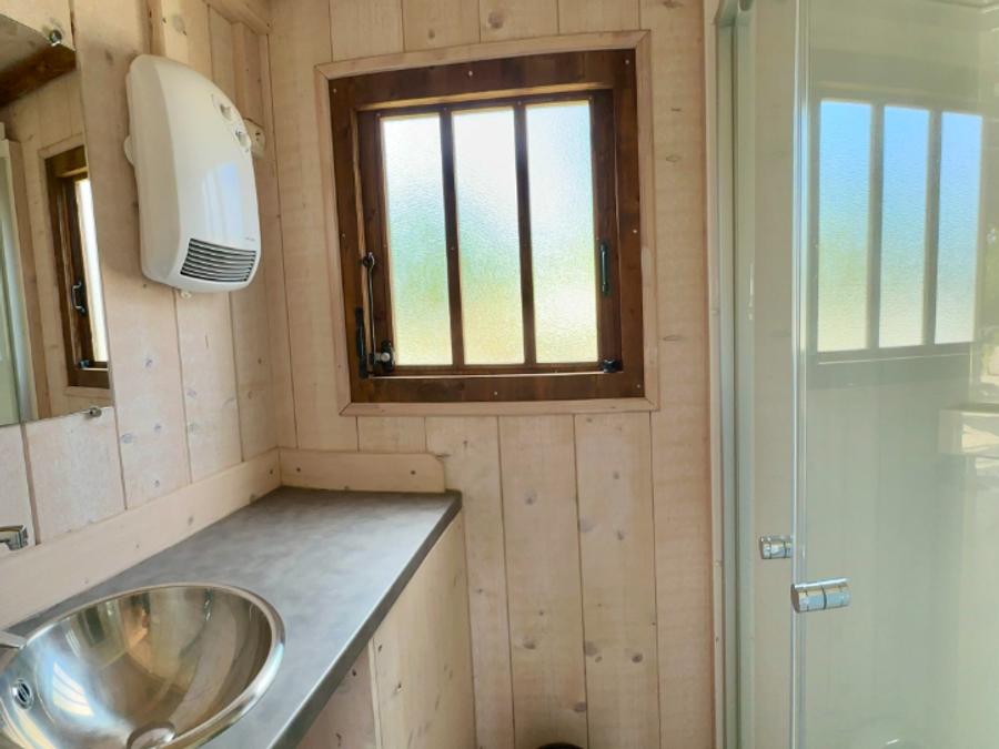 Hébergement 4 personnes - LODGE SUR PILOTIS 7