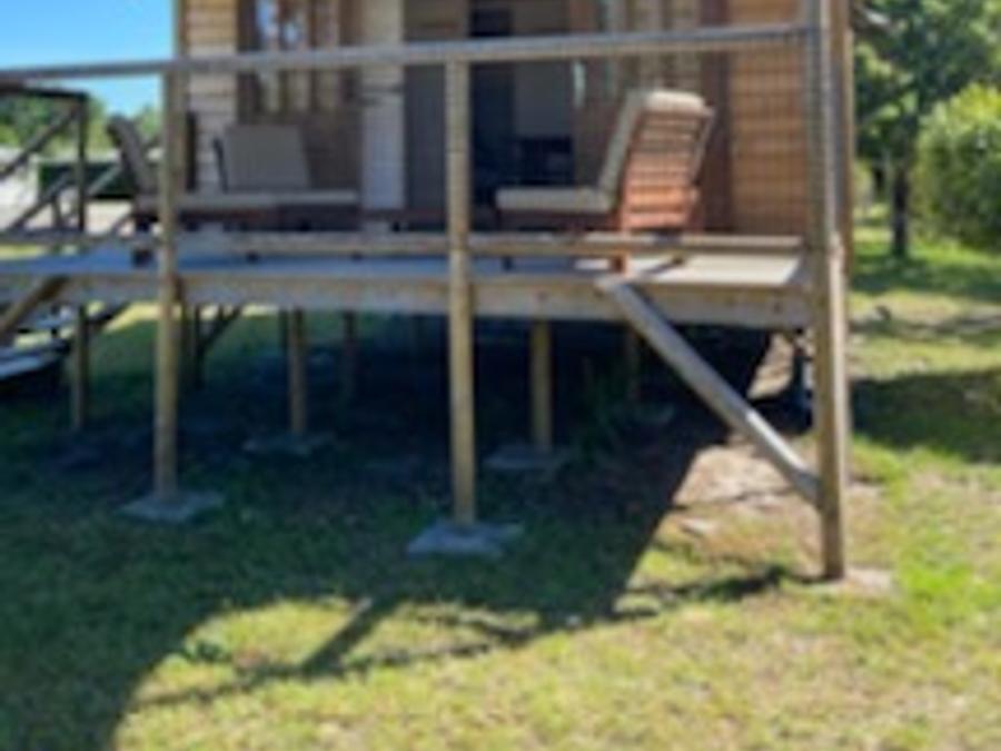 Hébergement 4 personnes - LODGE SUR PILOTIS 0