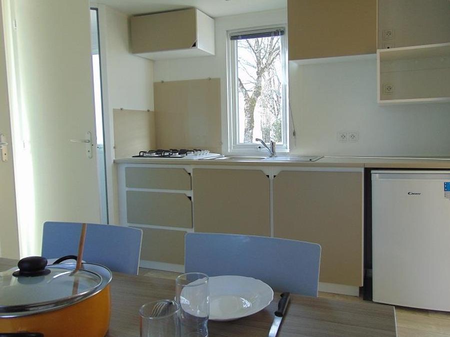 Mobilhome 4 personnes - Confort 24 m² / 2 chambres - terrasse 2