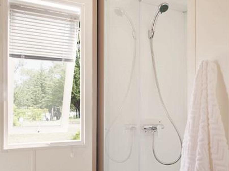 Mobilhome 6 personnes - Premium 33m² / 2 chambres - 2 salles de bain - terrasse 5