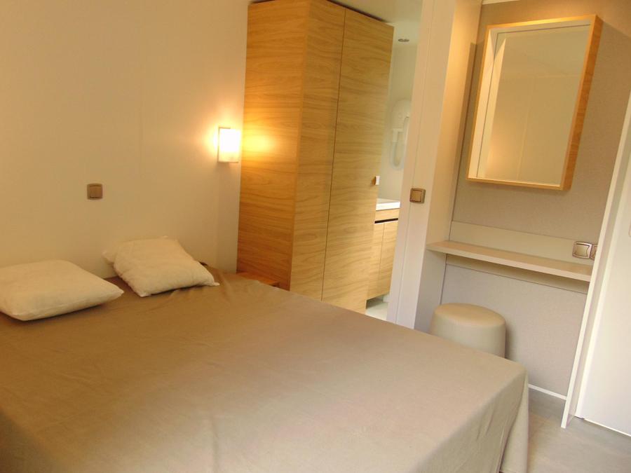 Mobilhome 6 personnes - Premium 33m² / 2 chambres - 2 salles de bain - terrasse 3