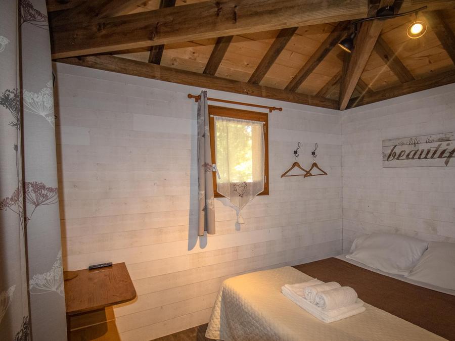 Hébergement 2 personnes - Cabane pilotis 2