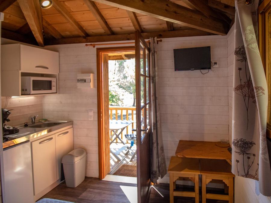 Hébergement 2 personnes - Cabane pilotis 1