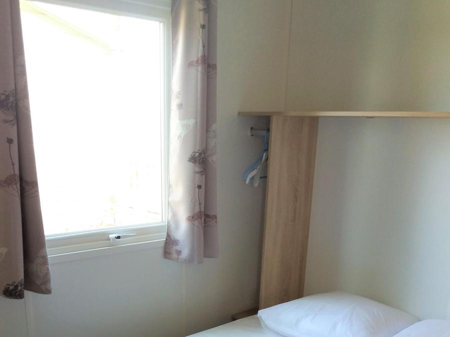 Bungalow toilé 5 personnes - TITHOME, avec toilettes sans douche 3