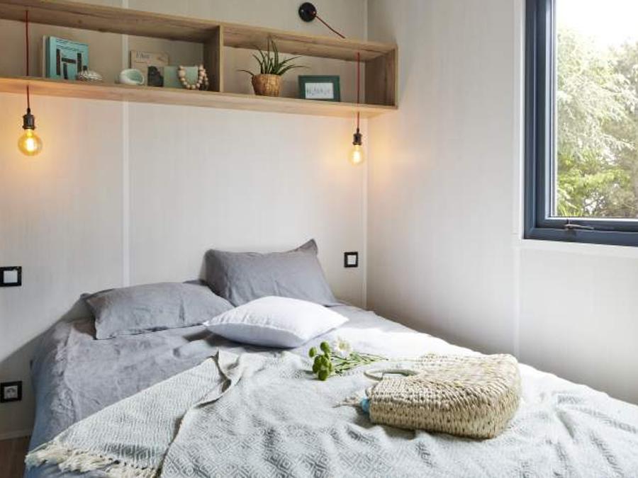 Mobilhome 4 personnes - Cabane Surfer 2 chambres - 25 m² + terrasse semi couverte 2