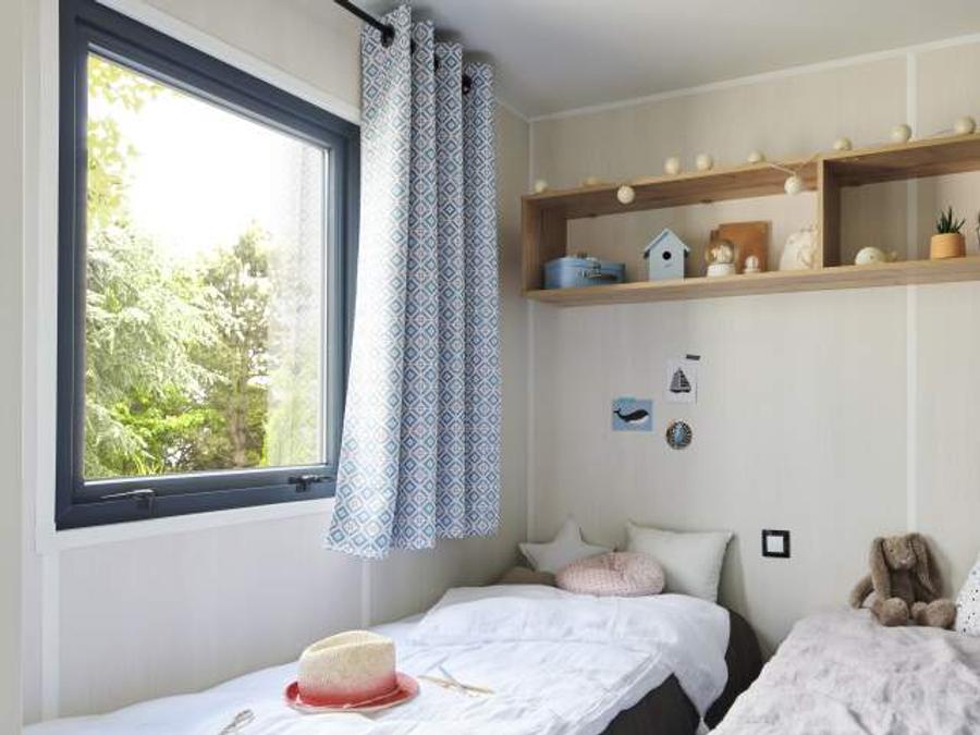Mobilhome 4 personnes - Cabane Surfer 2 chambres - 25 m² + terrasse semi couverte 4