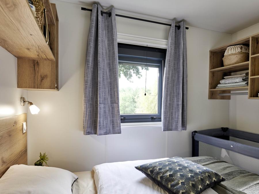 Mobilhome 4 personnes - Mobil home Lodge 77 Confort plus 2 chambres - 30 m² + terrasse semi couverte 2
