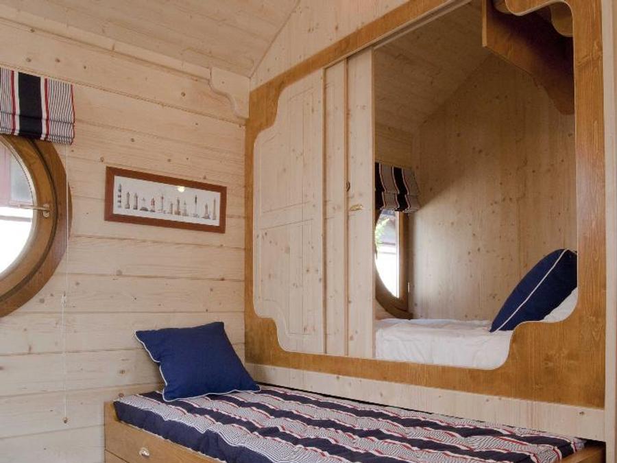 Insolite 6 personnes - CABANE DE SAM 16