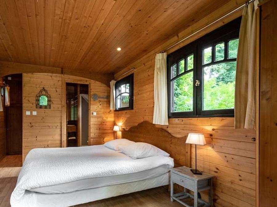 Insolite 4 personnes - HOTELIERE 4