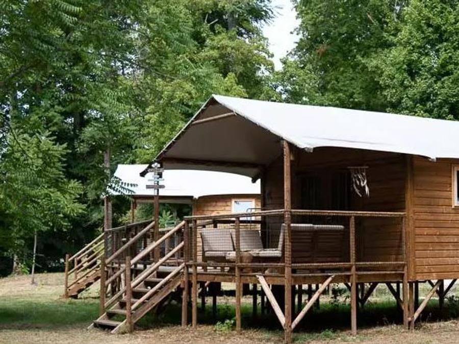 Insolite 5 personnes - LA CABANE DU TRAPPEUR 0