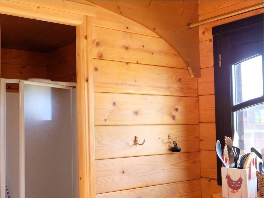 Insolite 5 personnes - ROULOTTE GITE 12