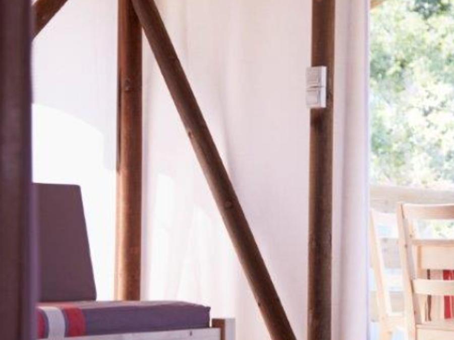 Tente en toile et en bois 4 personnes - Cabane Lodge sur pilotis Standard 34m² (2 chambres) dont terrasse couverte 11m² 2