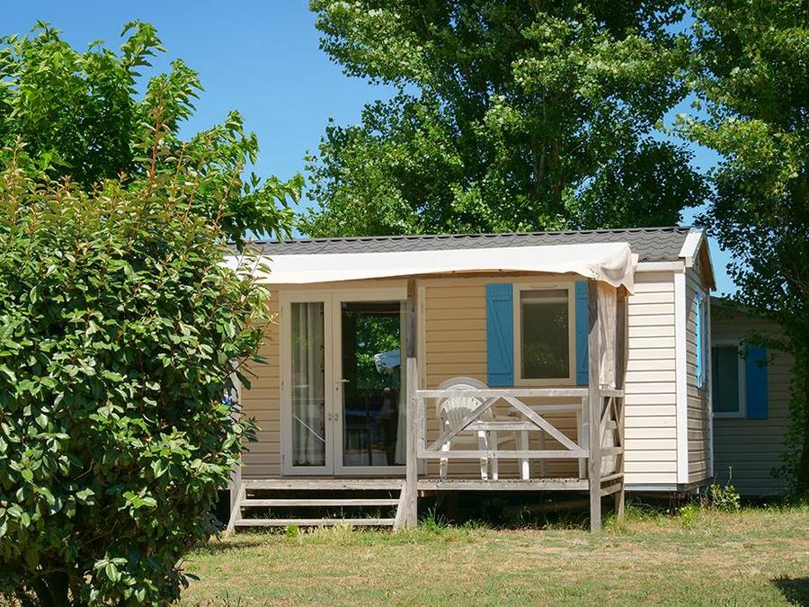 Mobilhome 4 personnes - Mobil-home Standard 27m² (2 chambres) + TV + terrasse semi-couverte 18m² 0