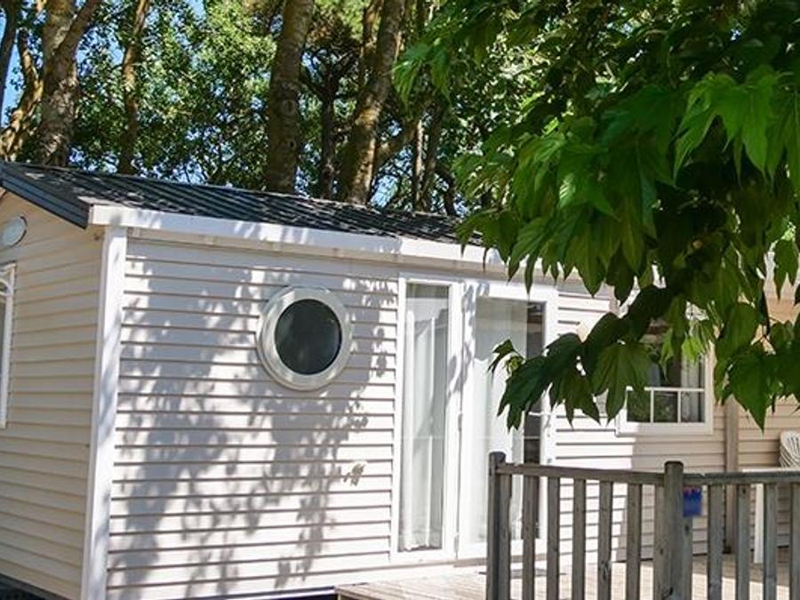 Mobilhome 6 personnes - Mobil-home Standard 31m² (3 chambres) + TV + terrasse semi-couverte 18m² 0