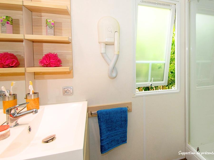Mobilhome 2 personnes - Mobil-home Standard 18m² (1 chambre) + TV + terrasse semi-couverte 5