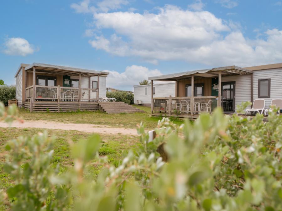 Mobilhome 6 personnes - Homeflower Premium 35m² (3 chambres) + CLIM + terrasse semi-couverte + TV + draps + serviettes 0