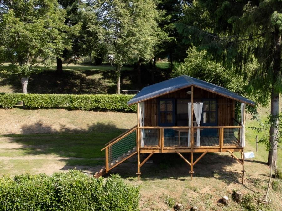 Chalet 5 personnes - CABANE PREMIUM SUR PILOTIS 1