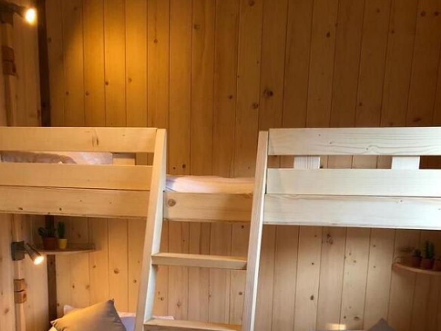 Chalet 5 personnes - CABANE PREMIUM SUR PILOTIS 6