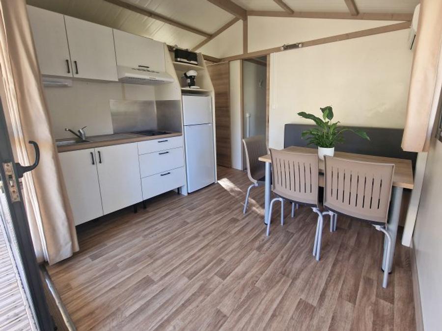 Chalet 5 personnes - Confort Jasmin (2 ch -5 pers max) 25 m² + terrasse 2