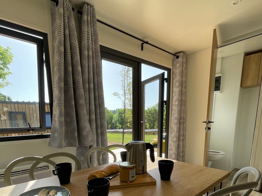 Mobilhome 4 personnes - Cottage avec terrasse 2 Ch/ 1 SdBb au domaine camp'hotel du Perche Bellêmois 5