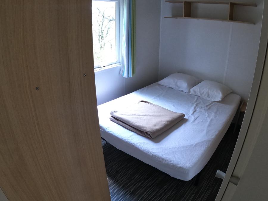 Tente en toile et en bois 4 personnes - Tithome sans sanitaire (dimanche à dimanche du 07/07/24 au 01/09/24) 4 pers. 2