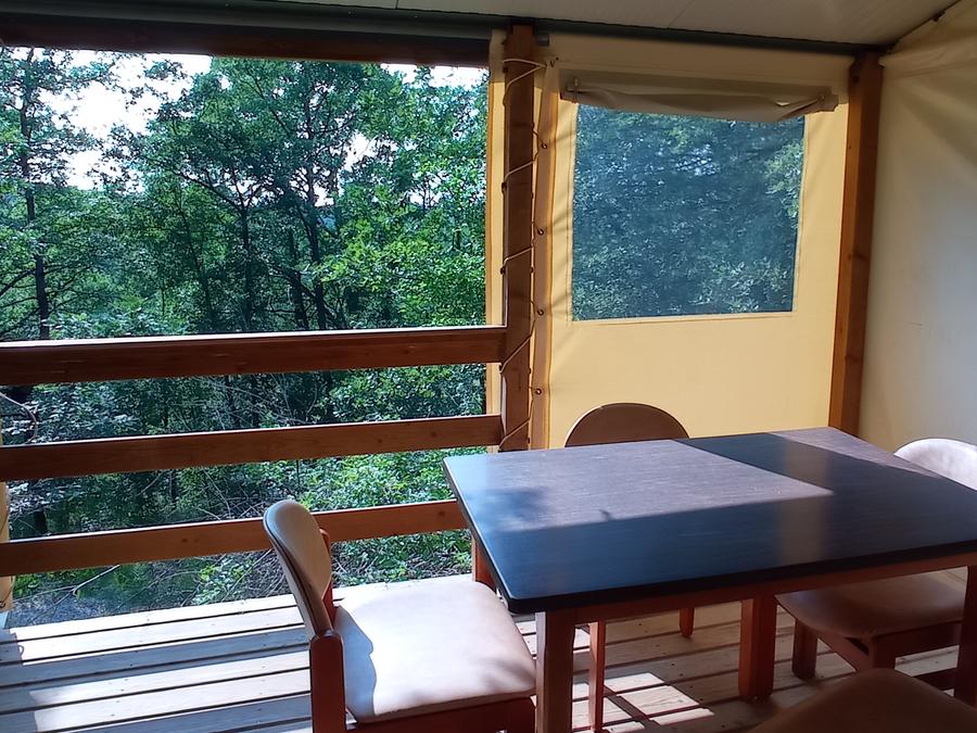 Tente en toile et en bois 4 personnes - Tithome sans sanitaire (dimanche à dimanche du 07/07/24 au 01/09/24) 4 pers. 1