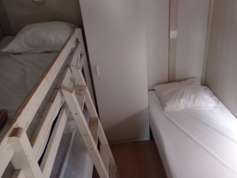 Chalet 5 personnes - 2 chambres (samedi à samedi du 06/07/24 au 31/08/24) 5 pers 7