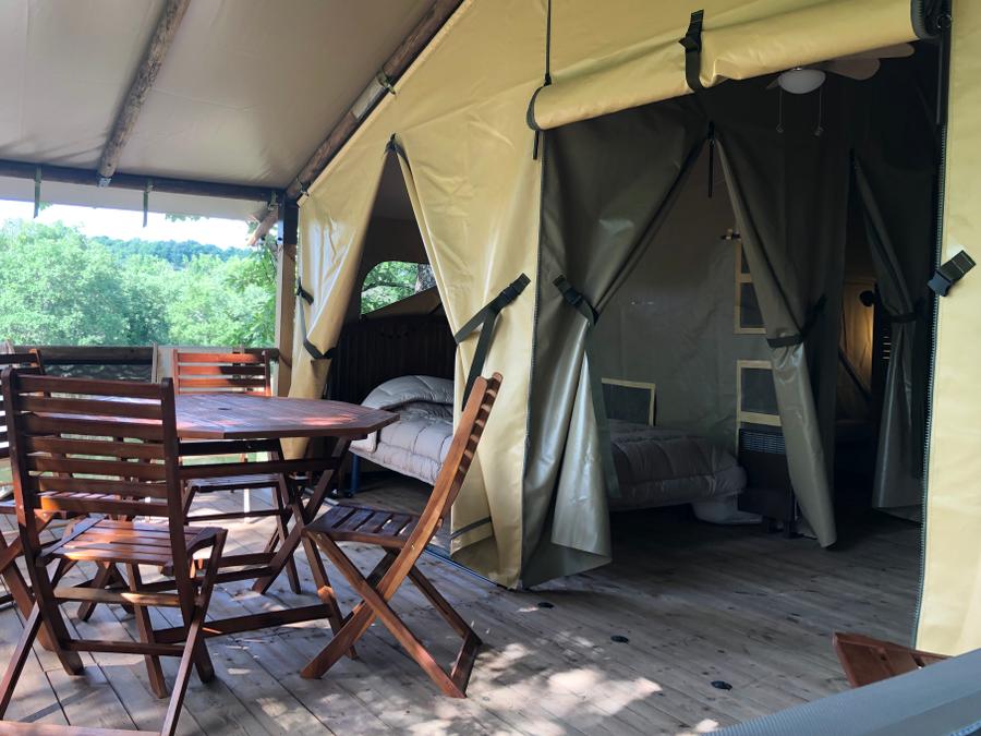 Hébergement 5 personnes - Lodge Glamping 5 personnes (samedi à samedi du 06/07/24 au 31/08/24) 1/5 pers. 1