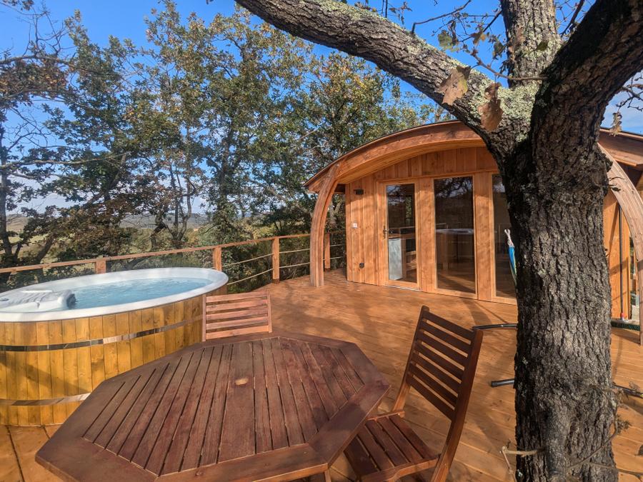 Hébergement 2 personnes - Cabane en bois 4 saisons avec jacuzzi 0