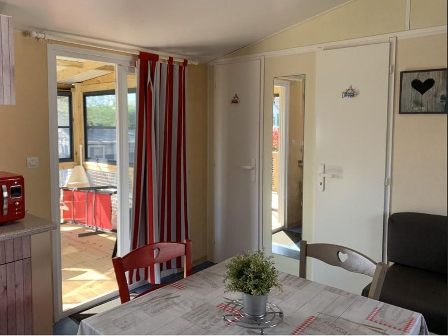 Mobilhome 4 personnes - 2 chambres confort + loggia 19