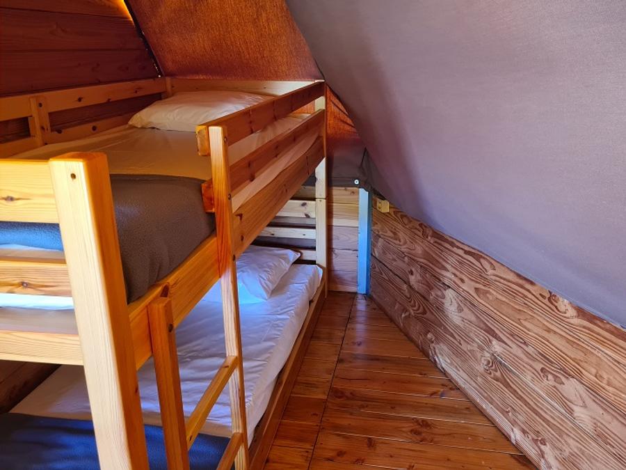 Tente en toile et en bois 2 personnes - Tipi - sans sanitaires 4